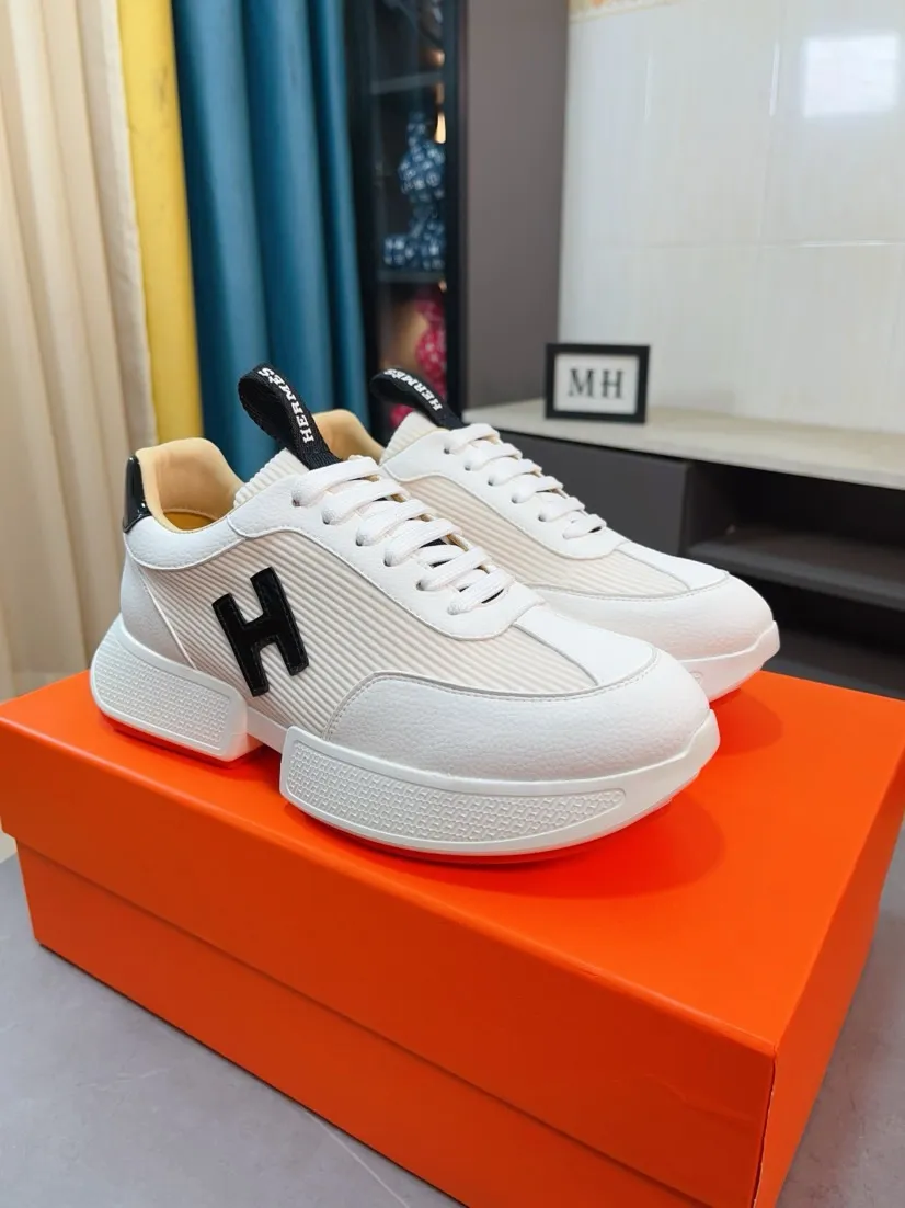 Men's shoes 💰460🌸🌸【HERMES】Hermès high-end quality original shoe upper: 🔝tumbled calfskin, suede calfskin, shoe body sewn H totem, outsole: ultra-light TPU foam·rubber; two-color molded outsole, ultra-high quality control·fine workmanship: highlighting (high-end·luxury·grade) 38-44 (45 can be customized)
